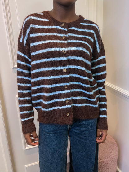 Germaine pull choco/lichtblauw